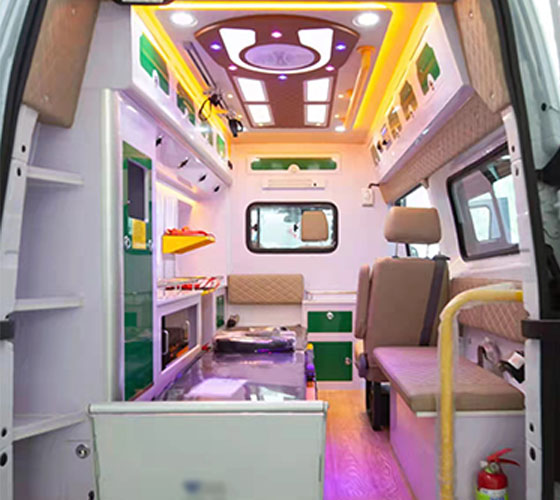 托克逊县车辆内部展示