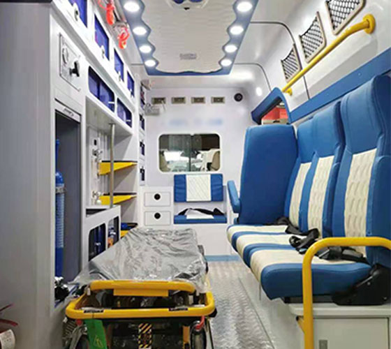 托克逊县车辆内部展示