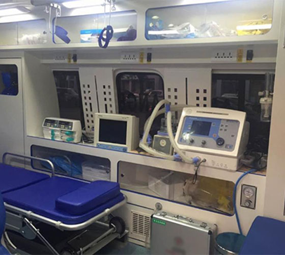 托克逊县车辆内部展示